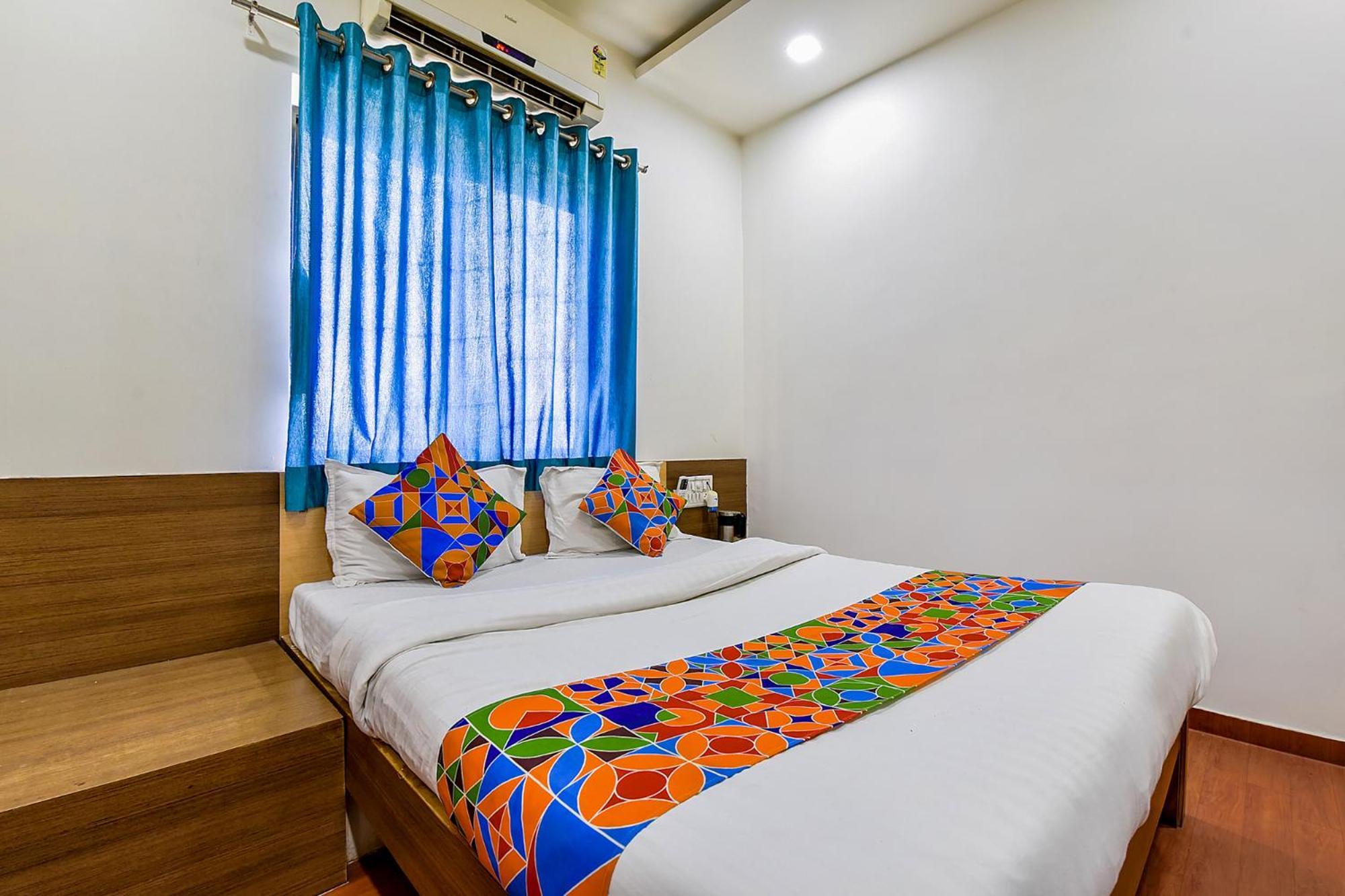 Fabexpress Relax Inn - Prahlad Nagar Hotel