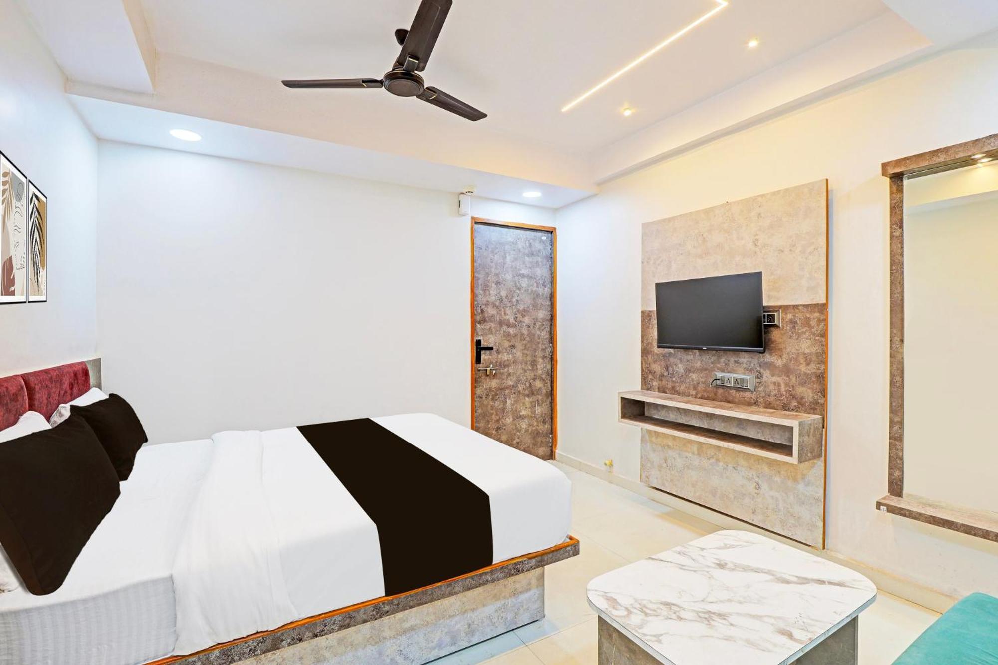 Hotel O Malva Ahmedabad