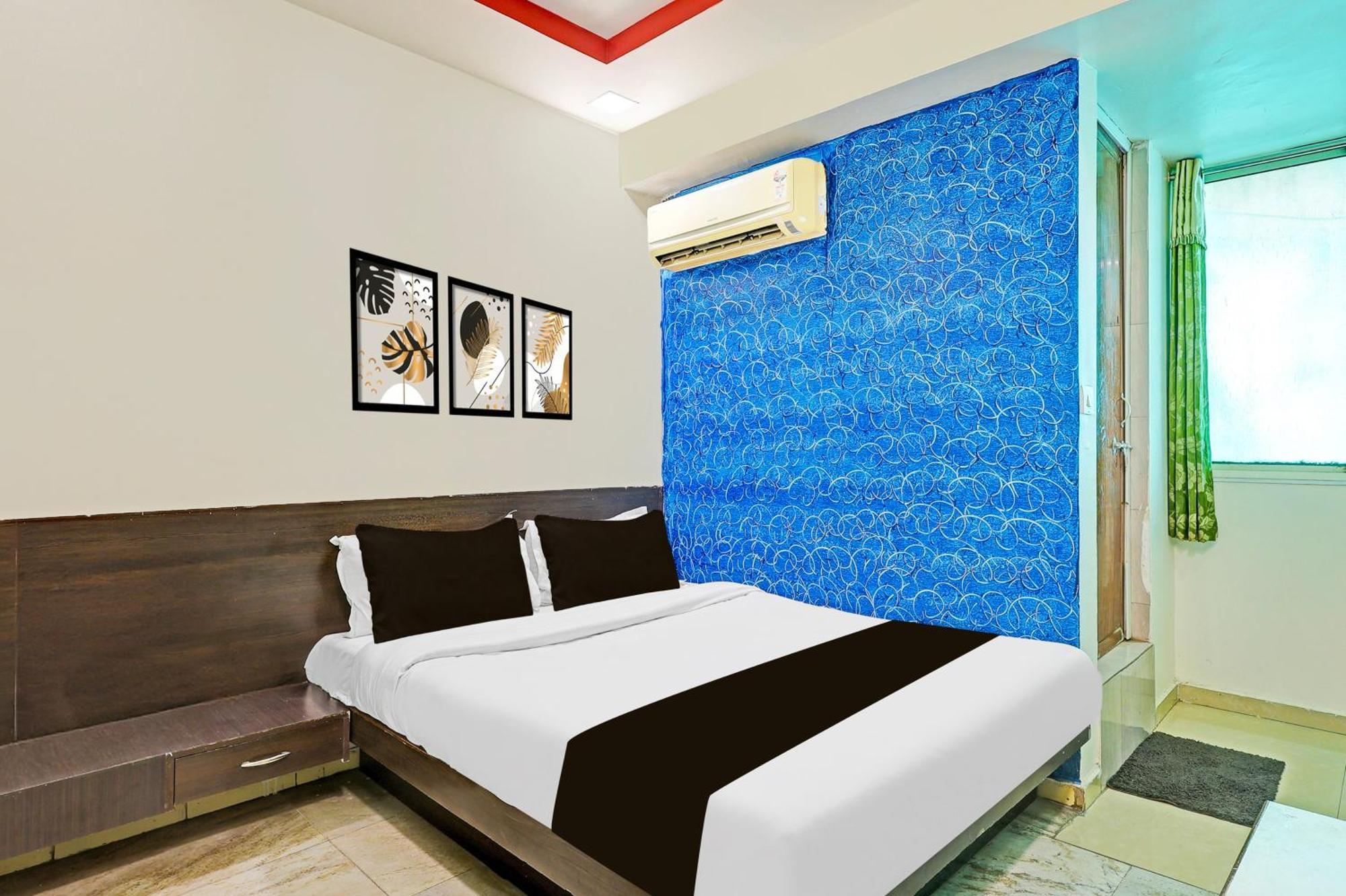 O Rajshree Hotel *