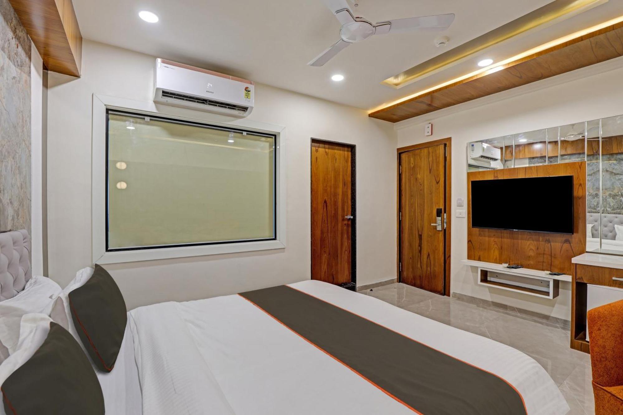 Hotel Collection O Alpha One 4*