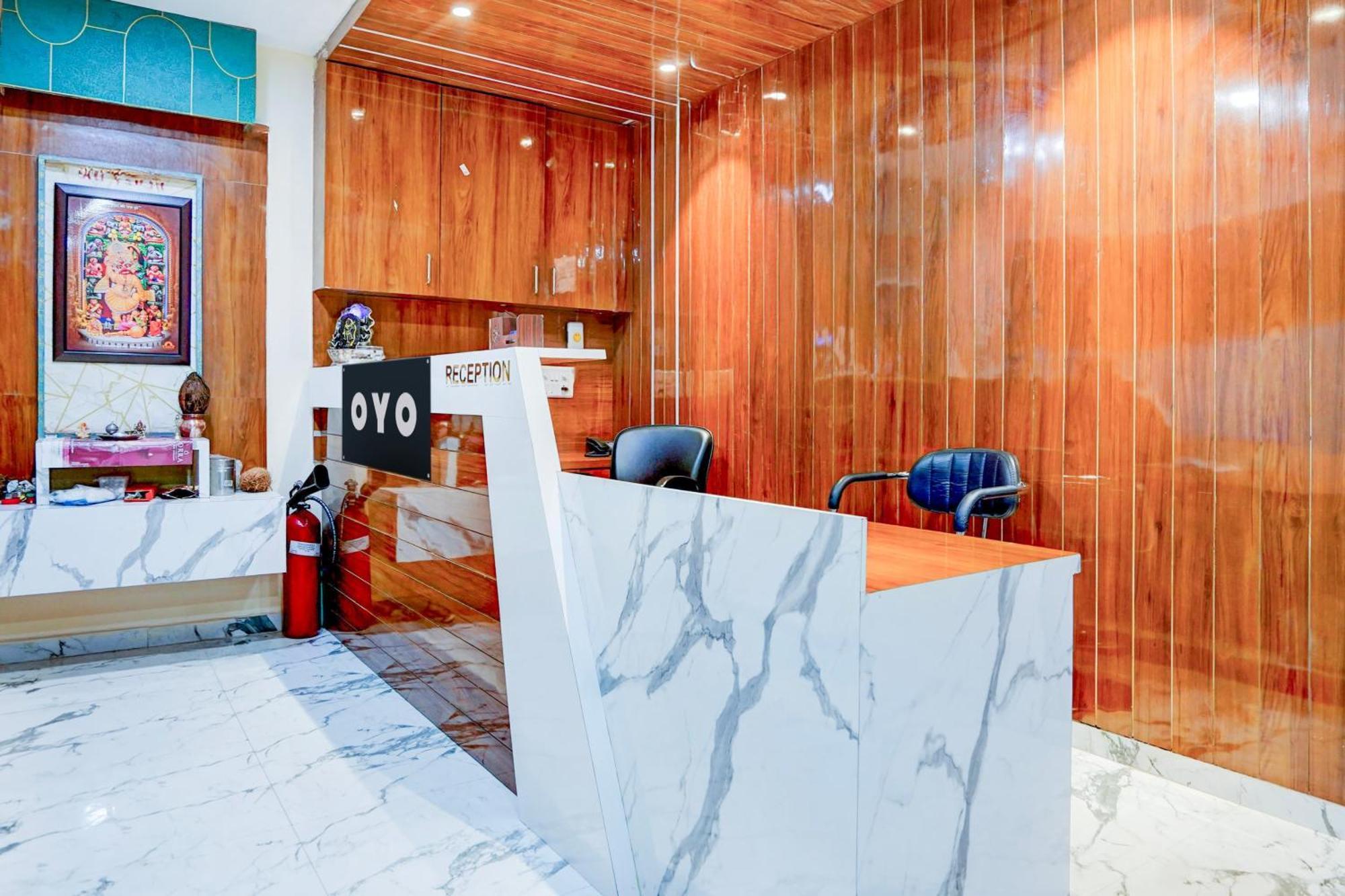 Hotel O Royal King 3*