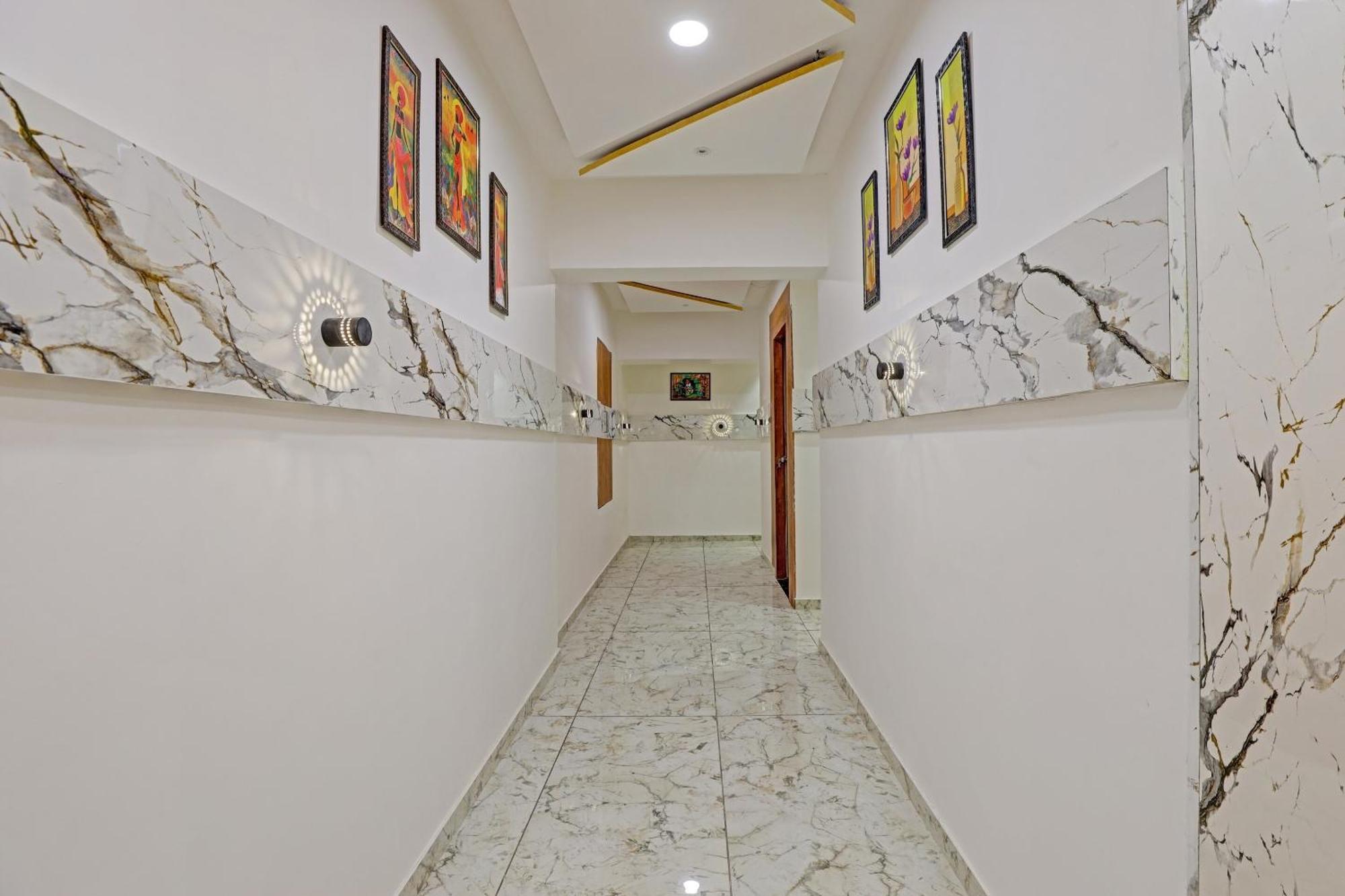 Hotel O Reet 3*