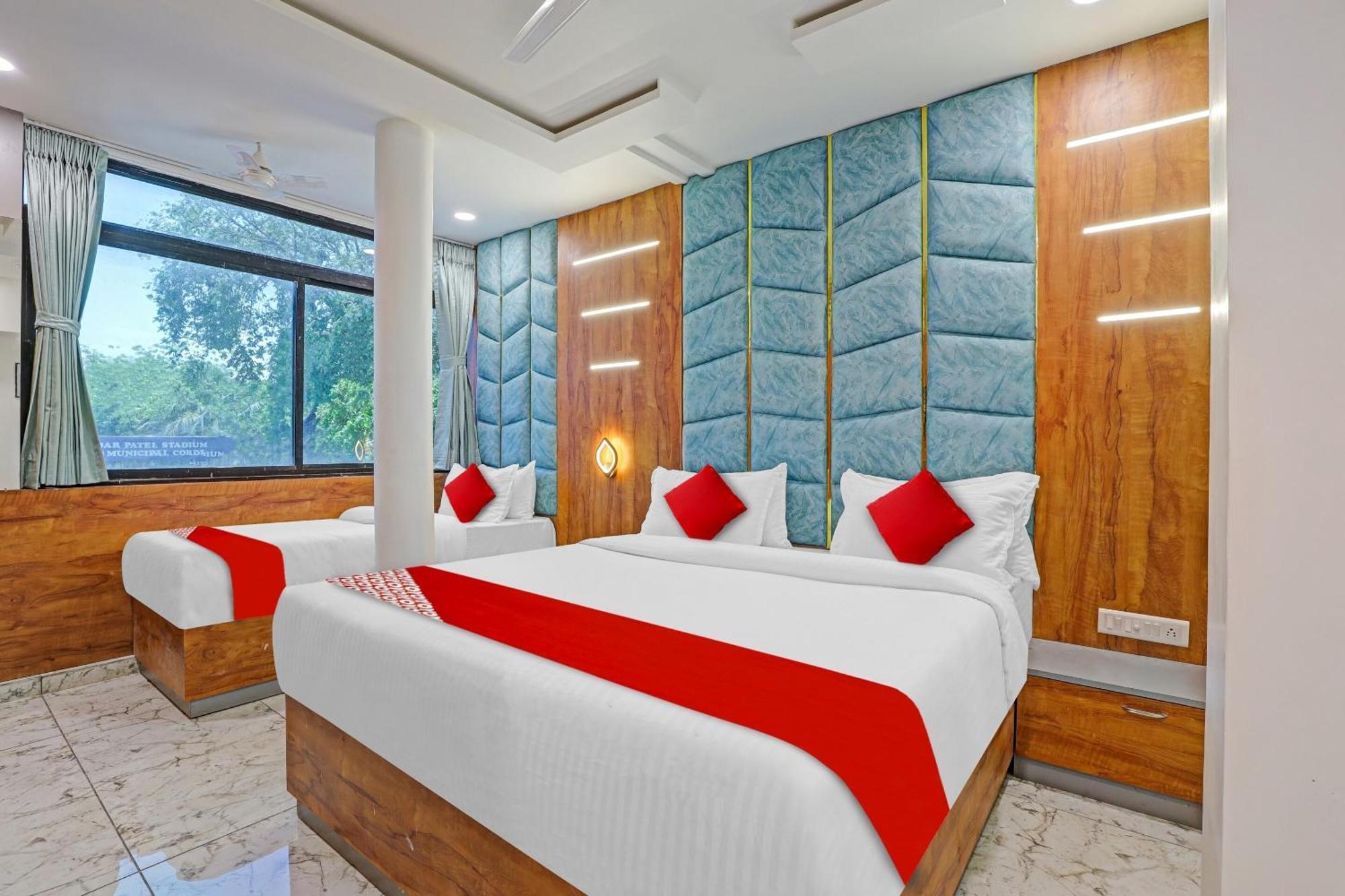 Hotel O Reet Ahmedabad