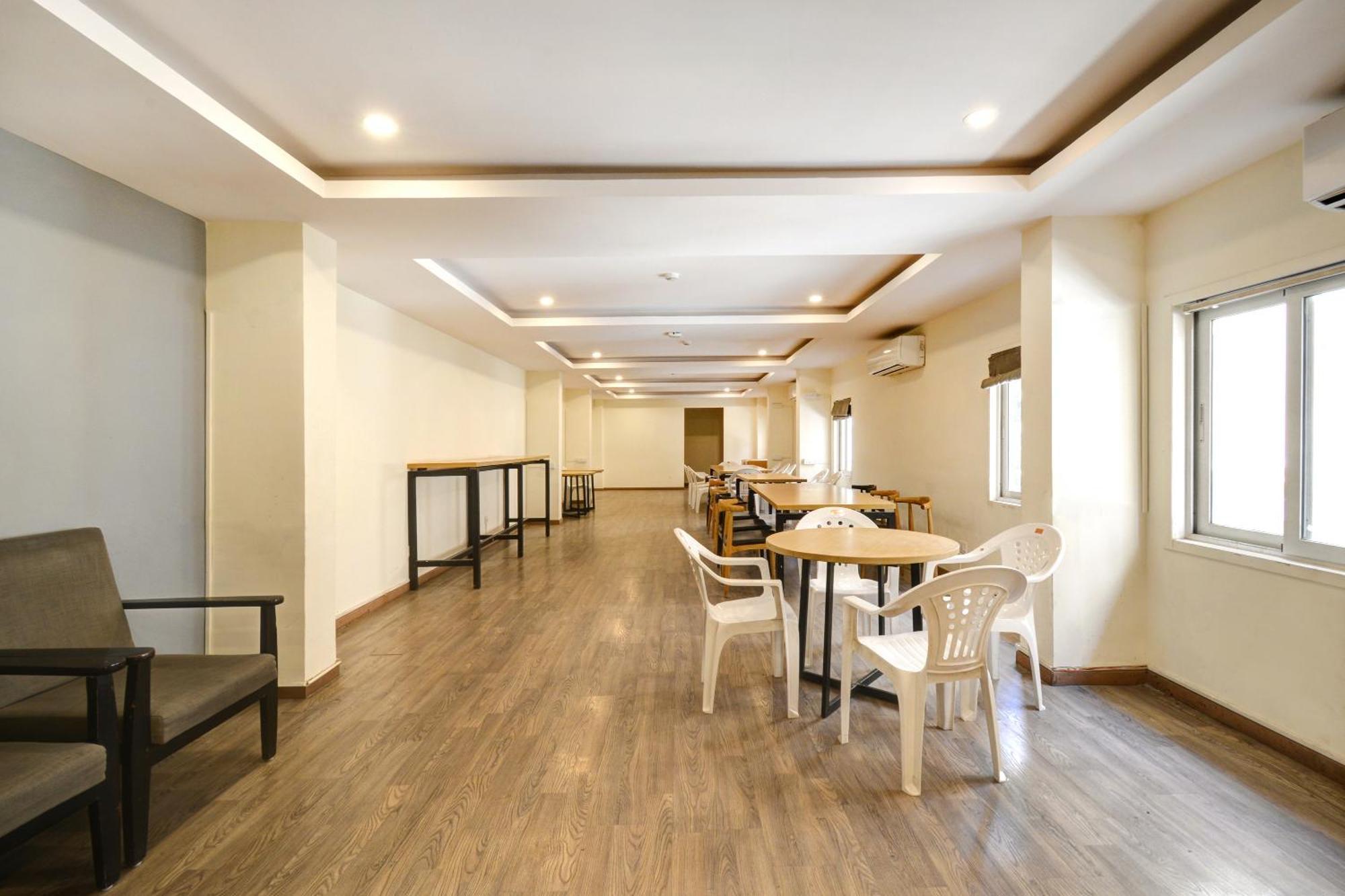 Hotel Neelkanth Ahmedabad