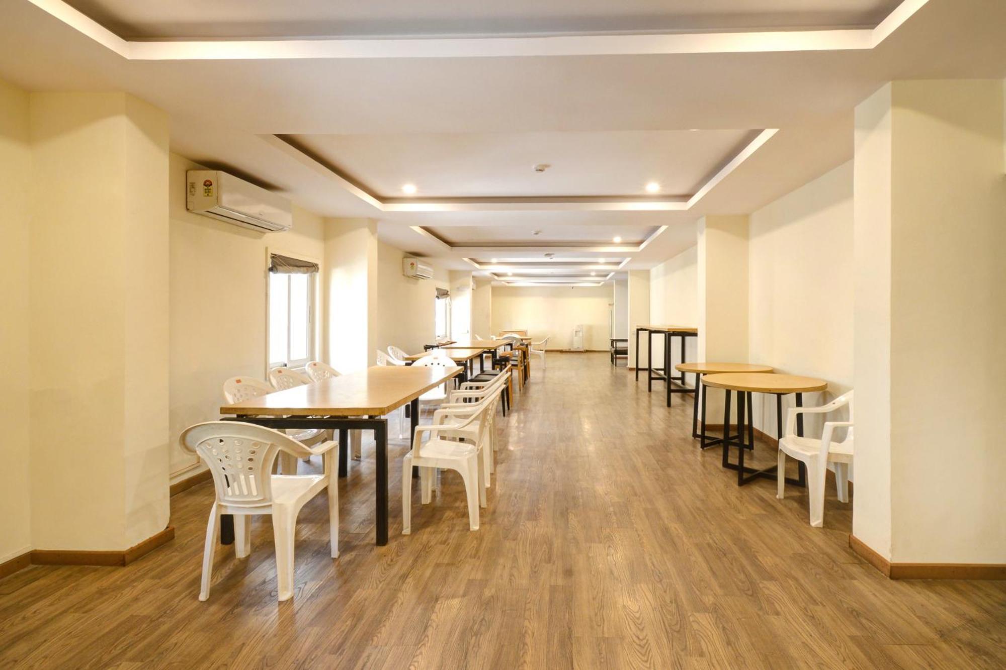 Neelkanth 3* Ahmedabad