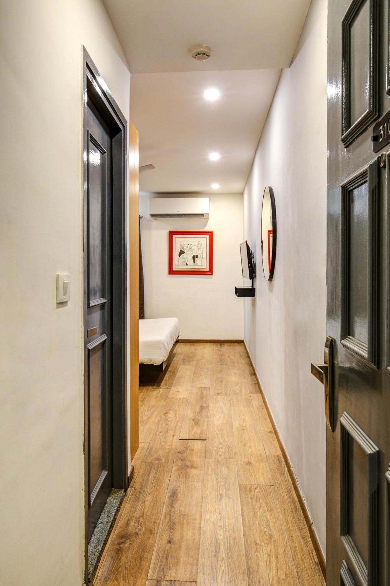 Neelkanth 3* Ahmedabad