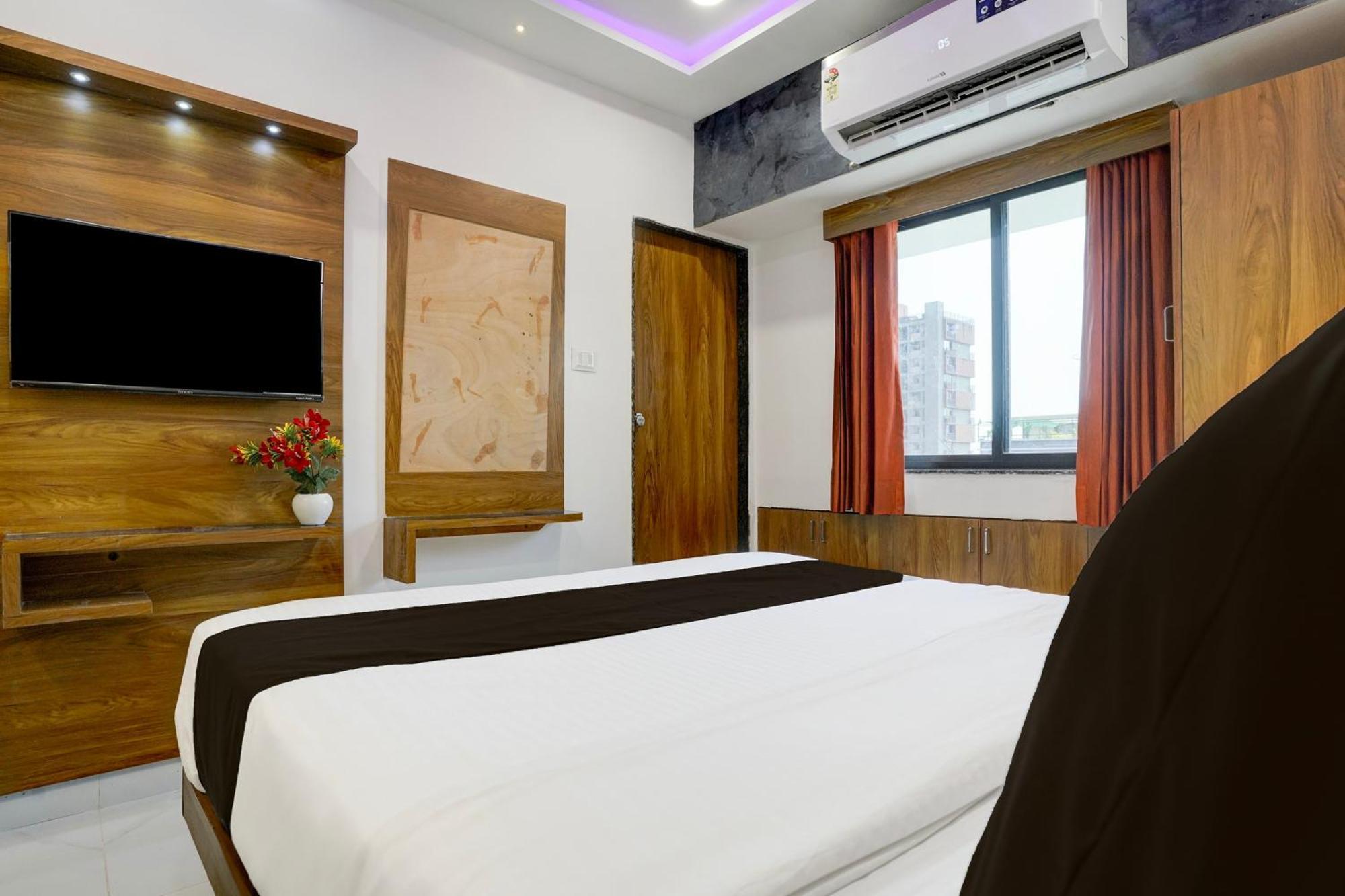 Hotel O Rion Ahmedabad