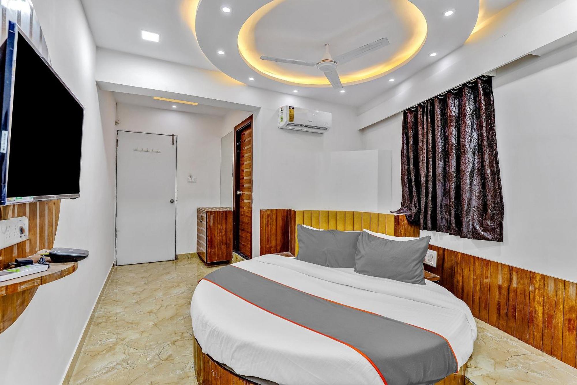 O The Grand Peradiot Ahmedabad
