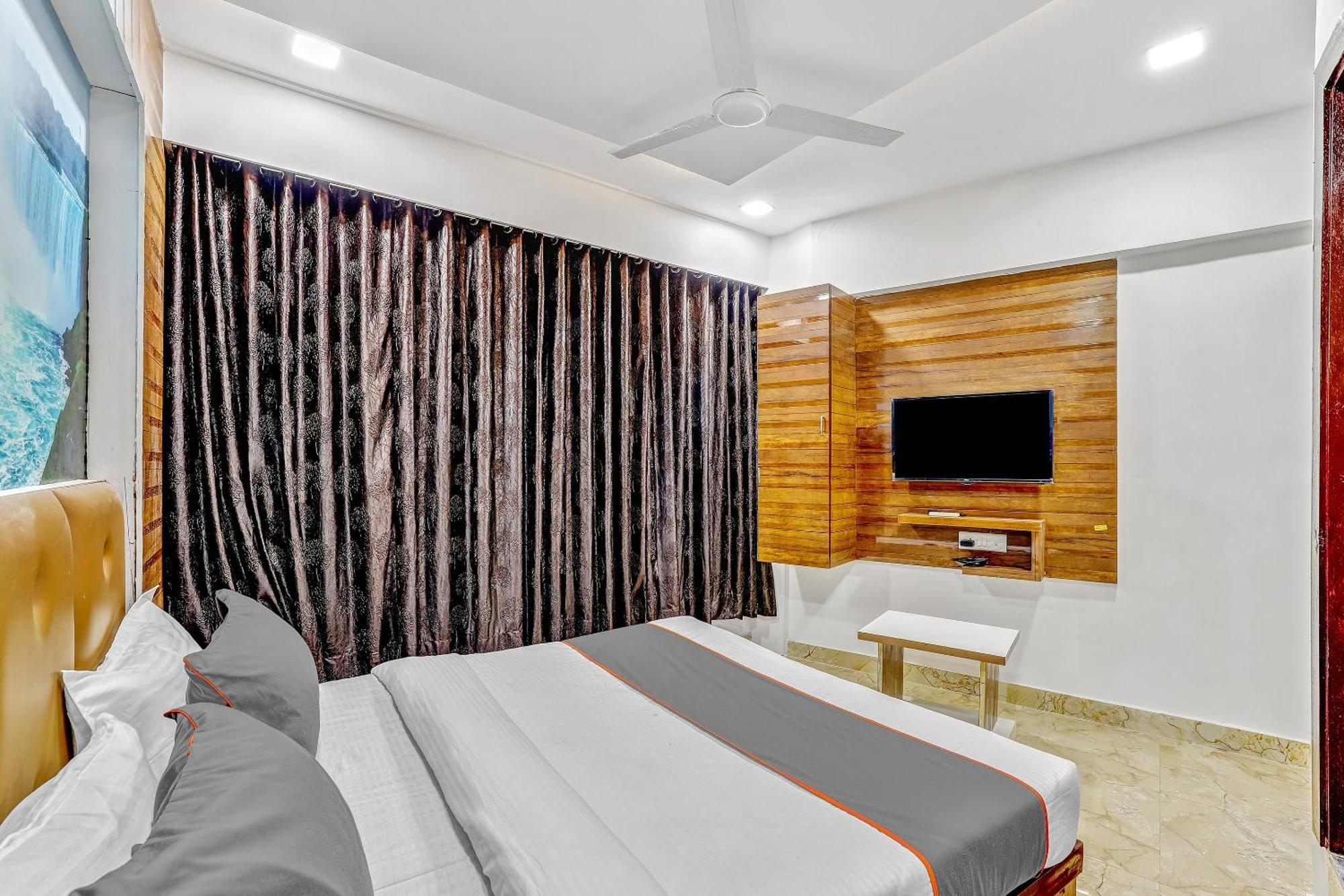 O The Grand Peradiot Hotel