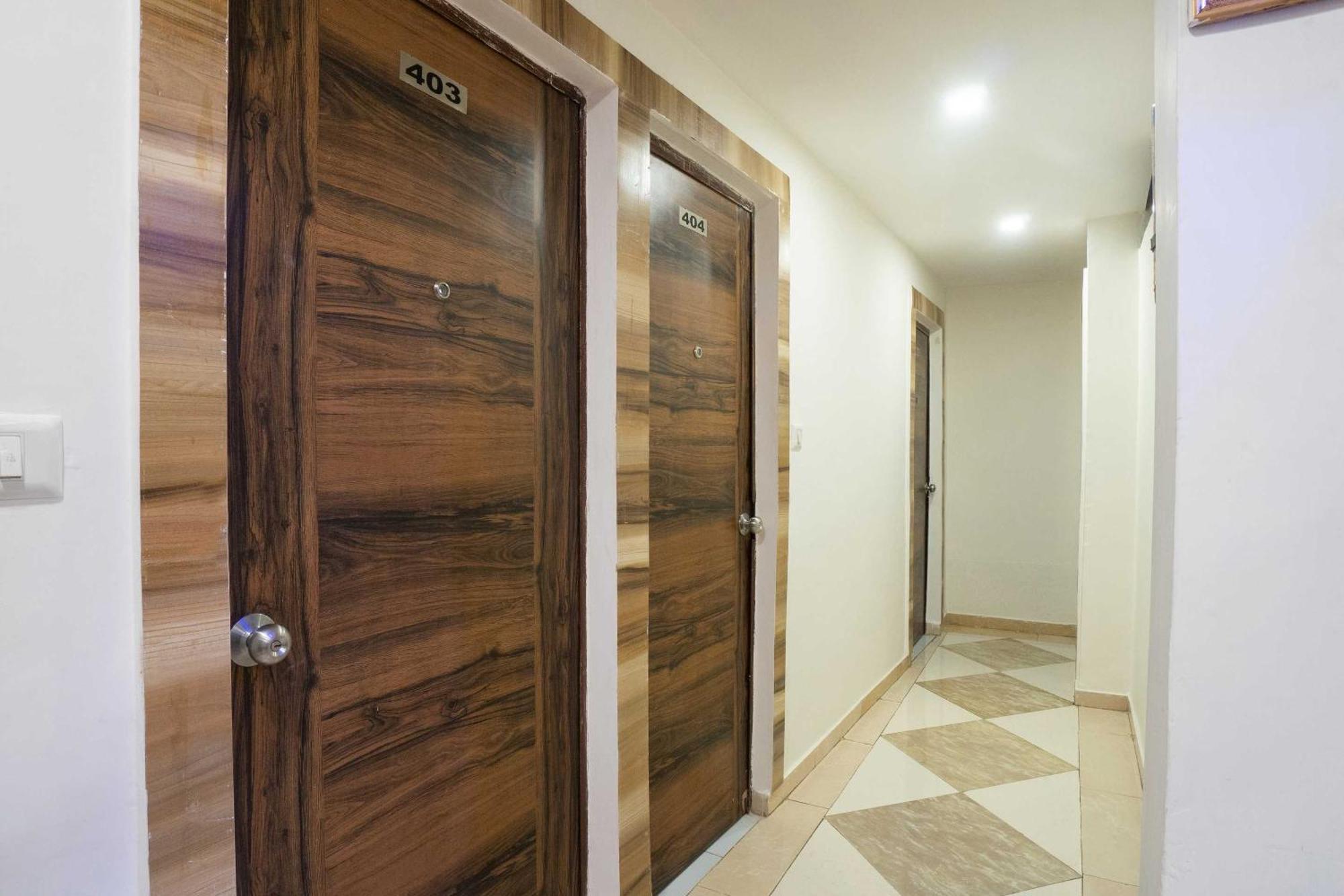 O Swell Hotel Ahmedabad