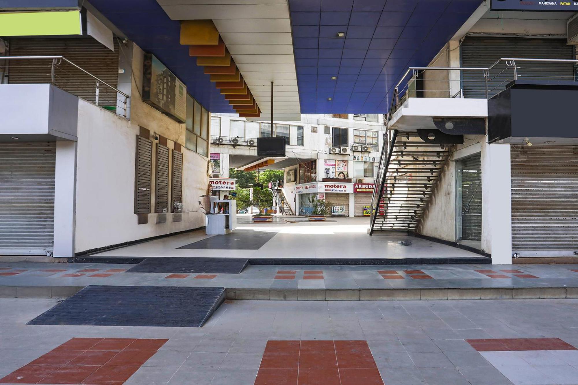 Fabhotel Ss - Opp Vishwakarma Engineering College Hotel *