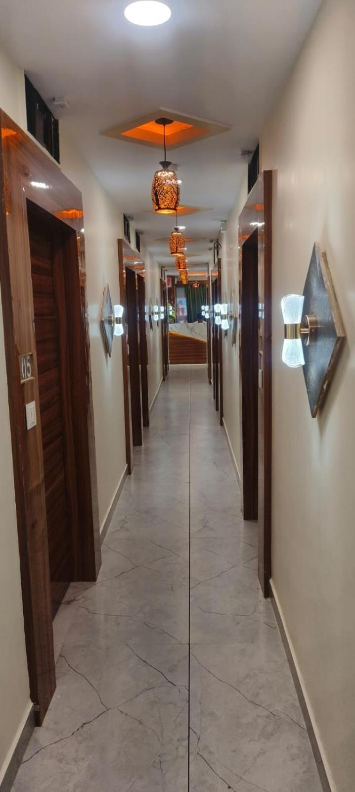 Shagun Hotel