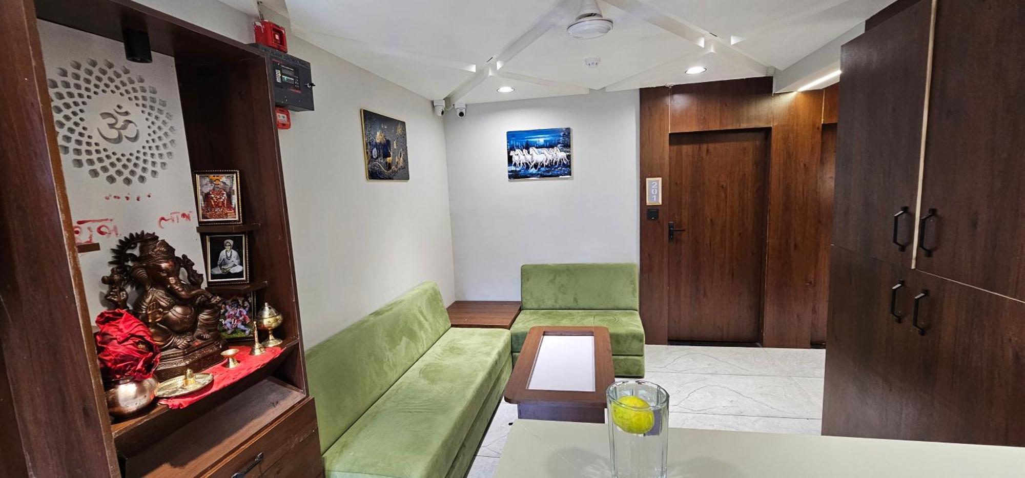Hotel Shagun Inn Bopal 3*