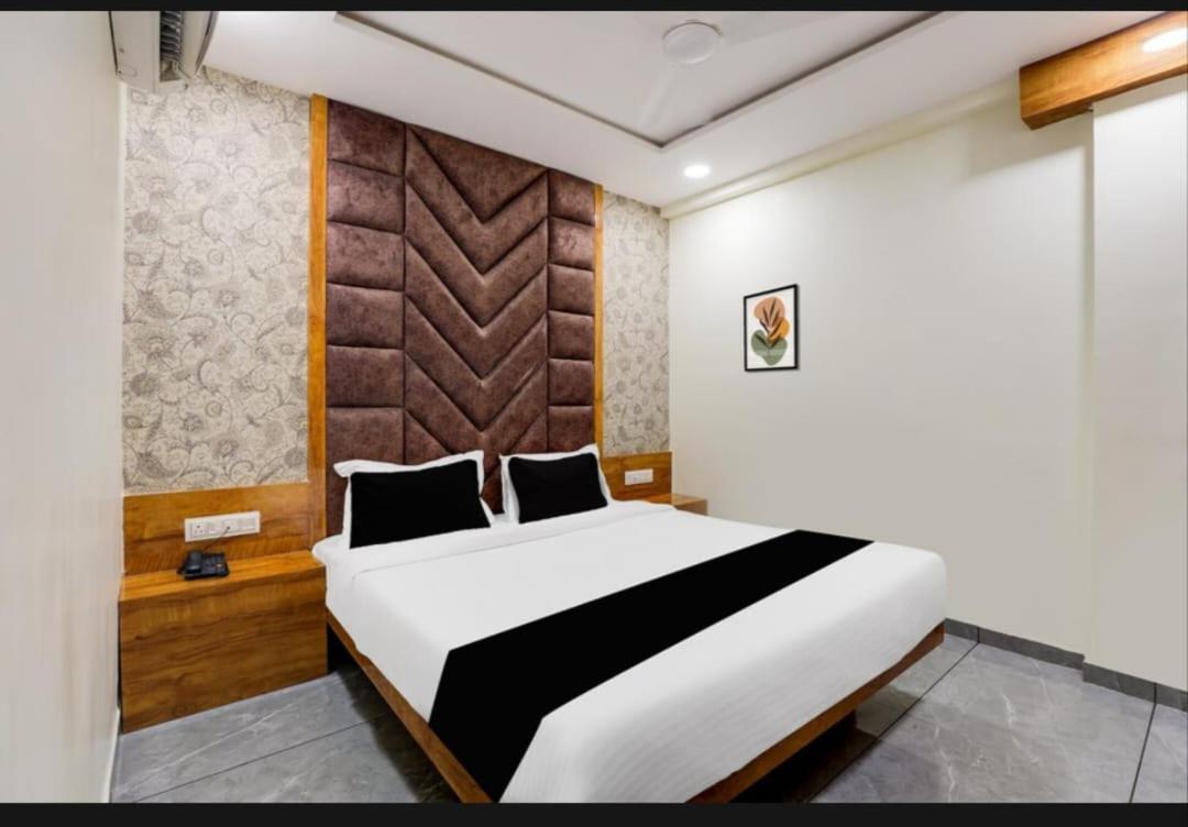 Shagun C G Road 3*