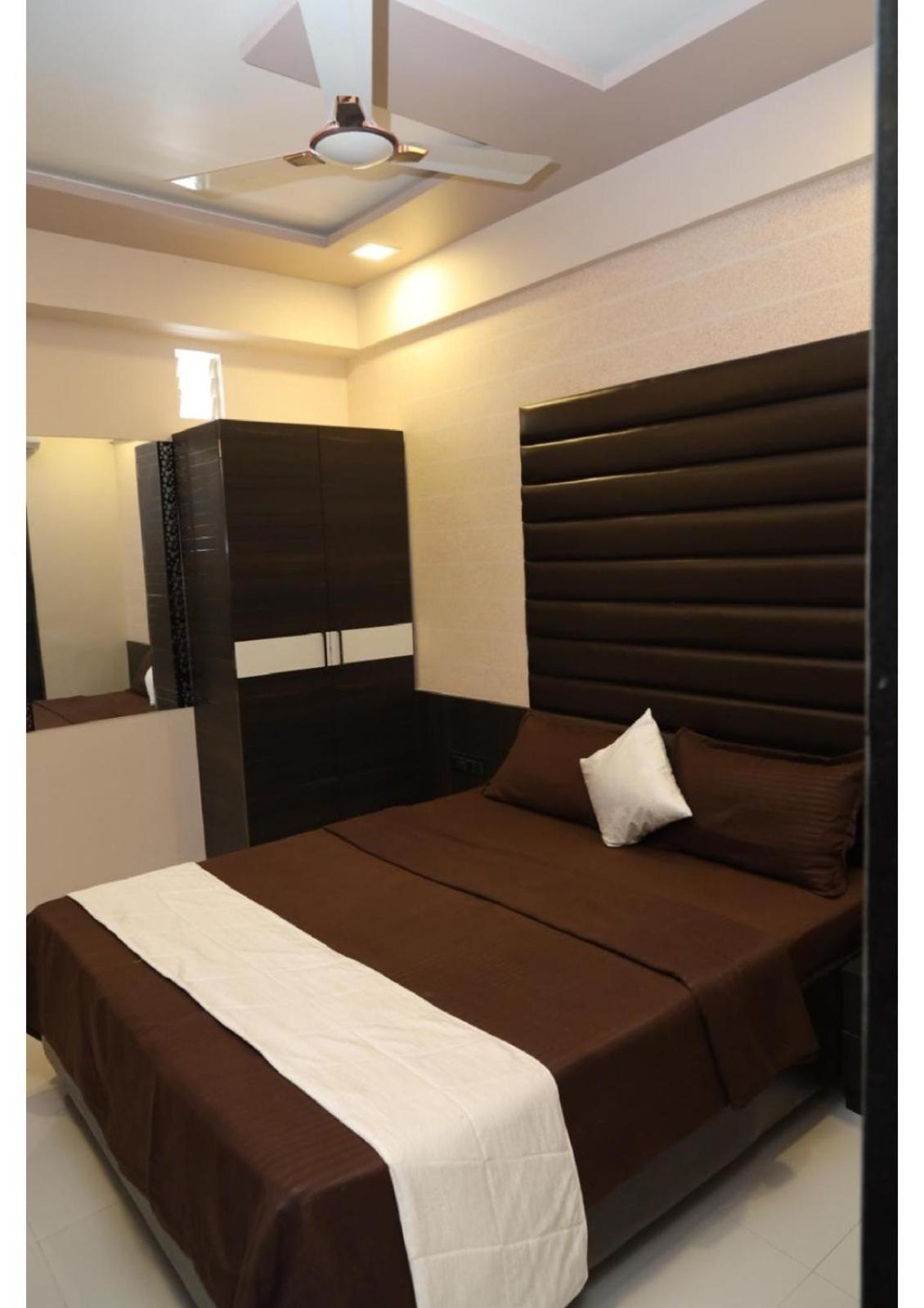 Hotel Rk Palace
