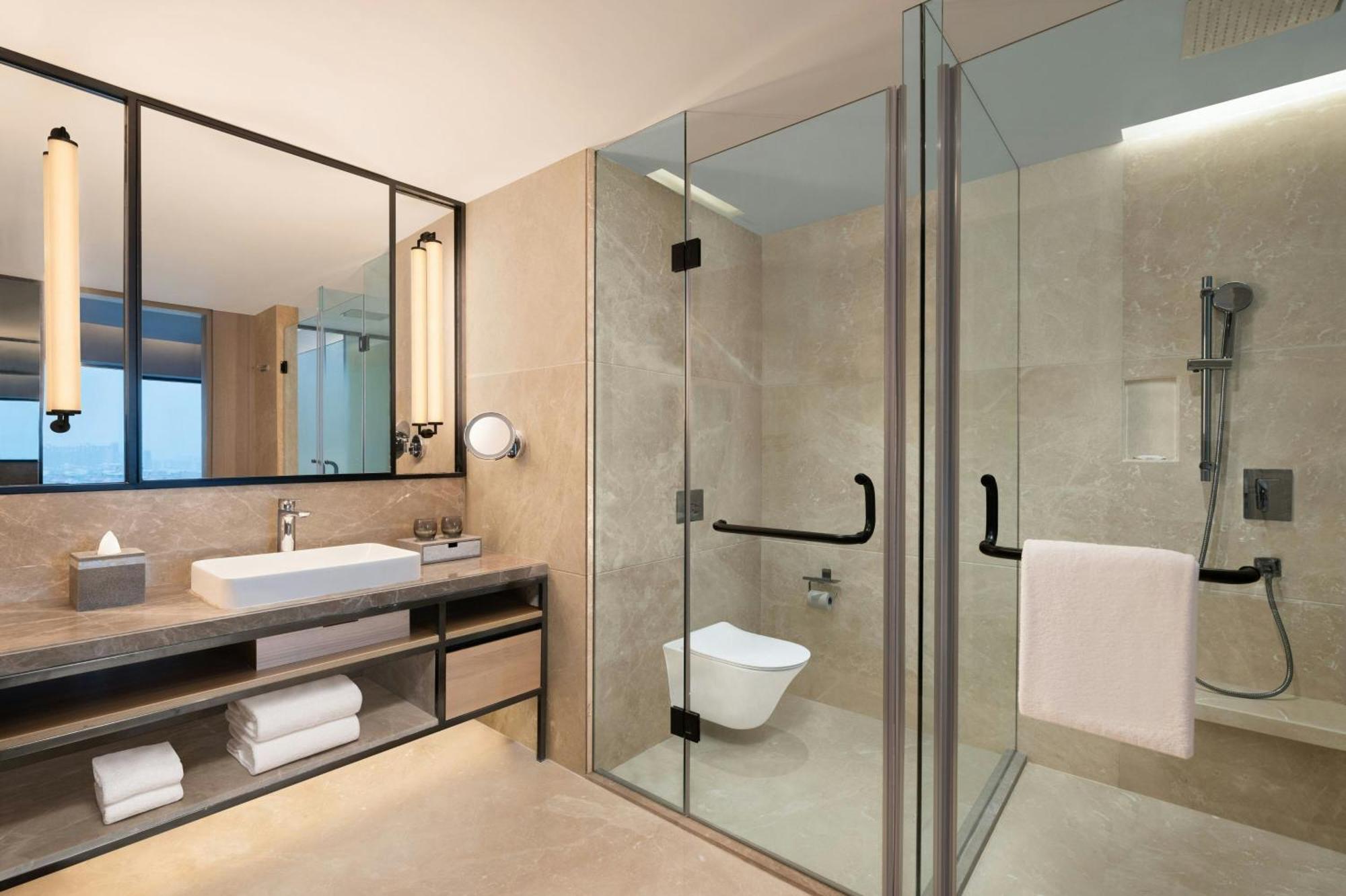 Le Meridien Ahmedabad Ahmedabad