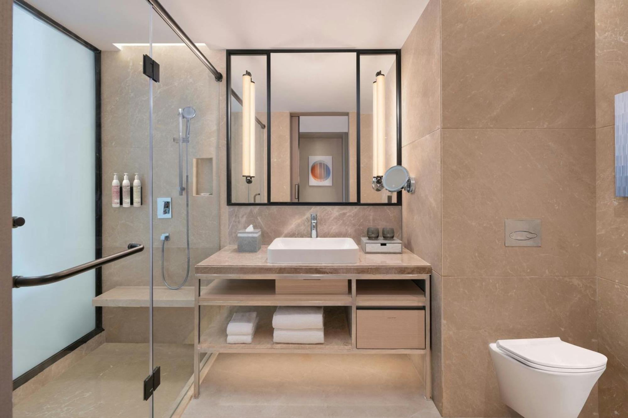 Le Meridien Ahmedabad