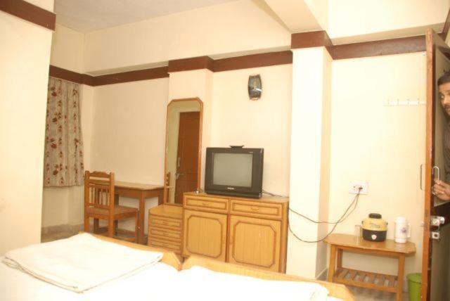 Royal Hotel