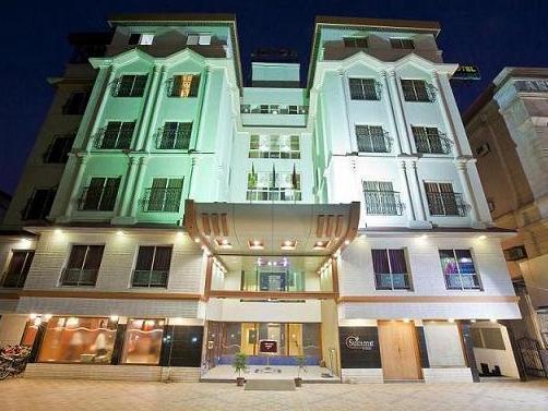 Hotel Summit Ahmedabad