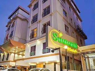Hotel Summit