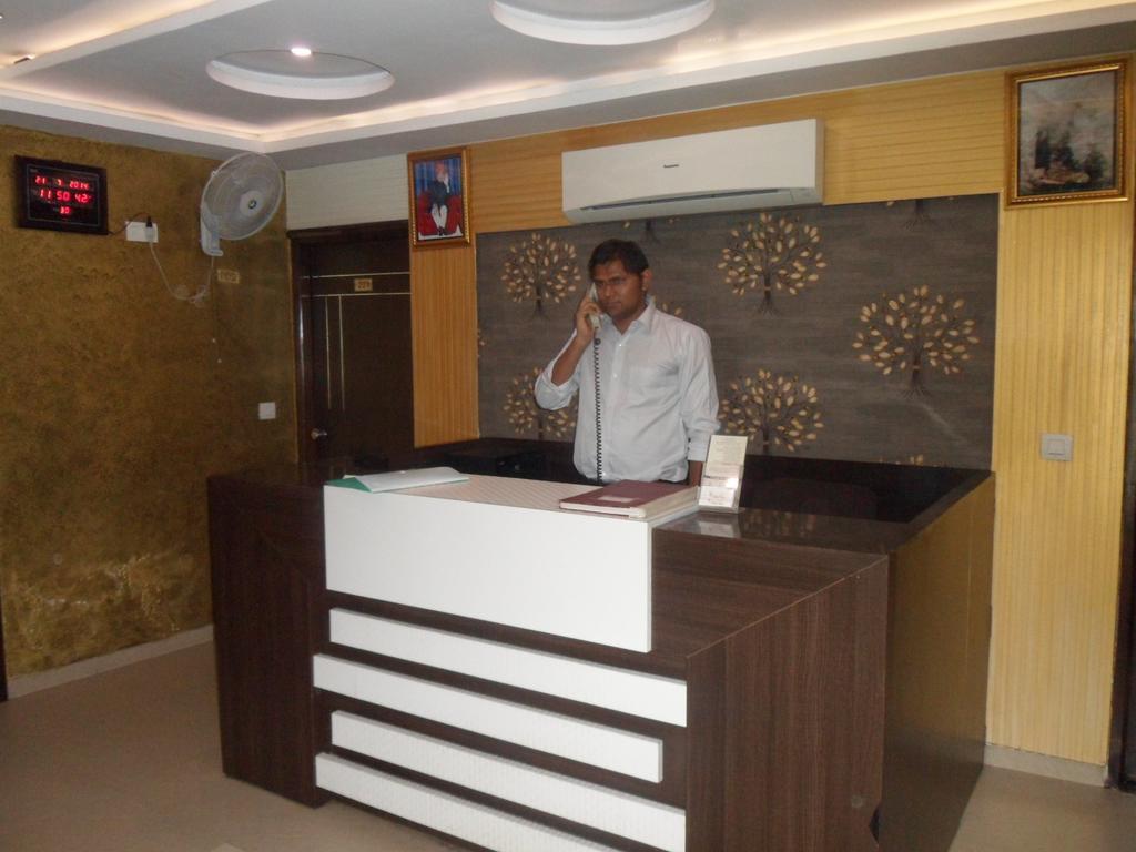 Silver Plaza 2* Ahmedabad