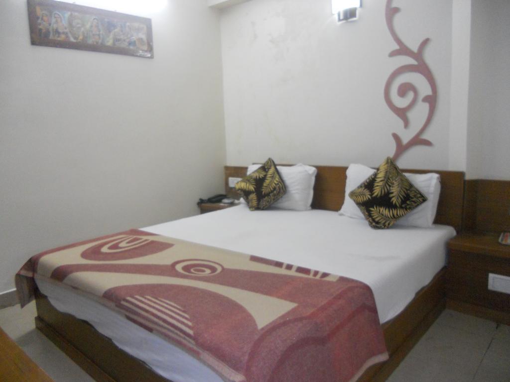 Hotel Campus Ahmedabad