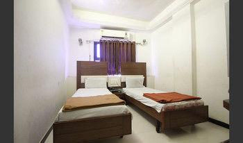 Hotel Kanchan Palace Ahmedabad
