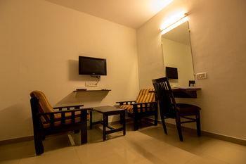 Hotel Oyo Ashram Road Ii Ahmedabad
