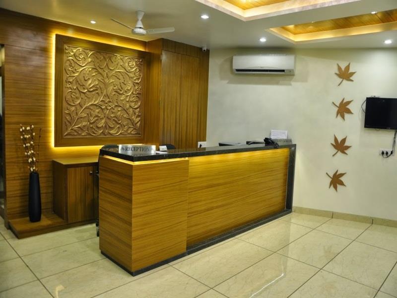 Hotel Ashish 3*