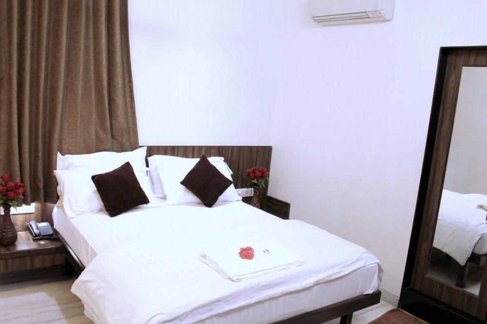Hotel Grand Ambience
