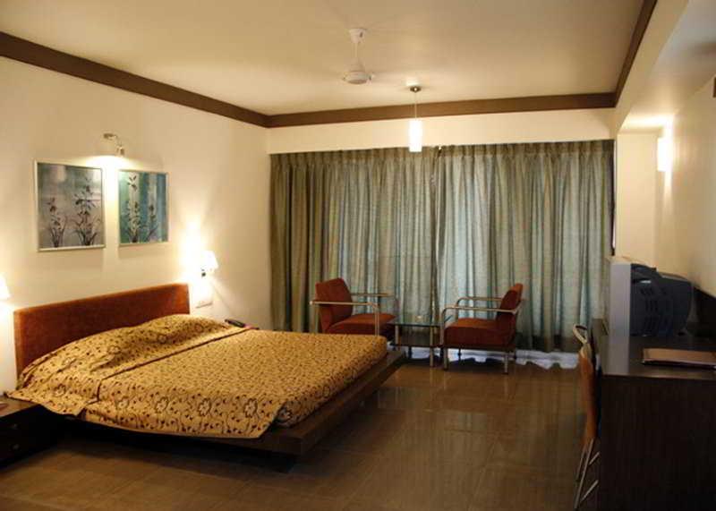 Platinum 3* Ahmedabad