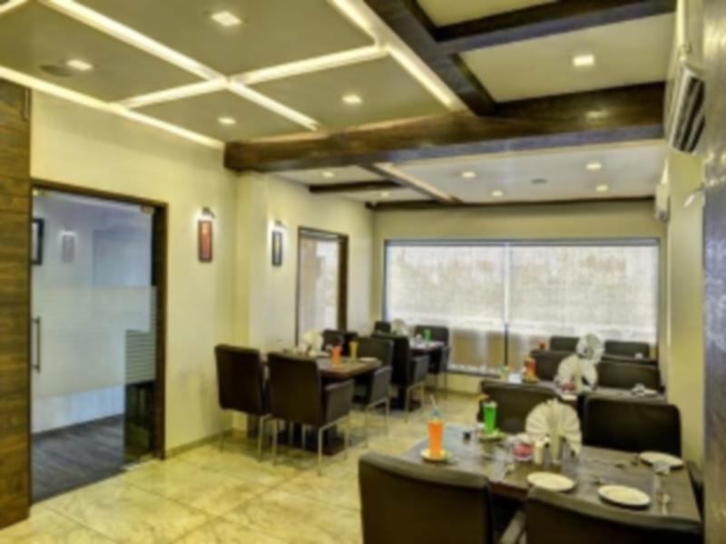 Aaram Orchard Hotel