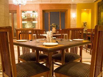 Hotel Sarovar Portico Kalupur Ahmedabad