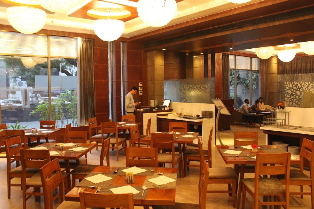 Cosmopolitan Hotel