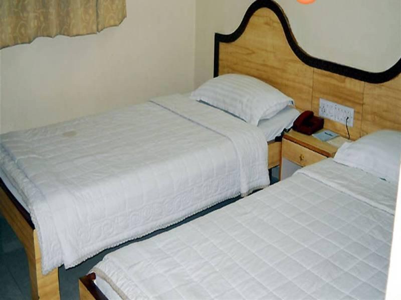 Host Hotel 3*