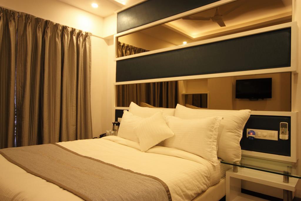 Bait Hotel