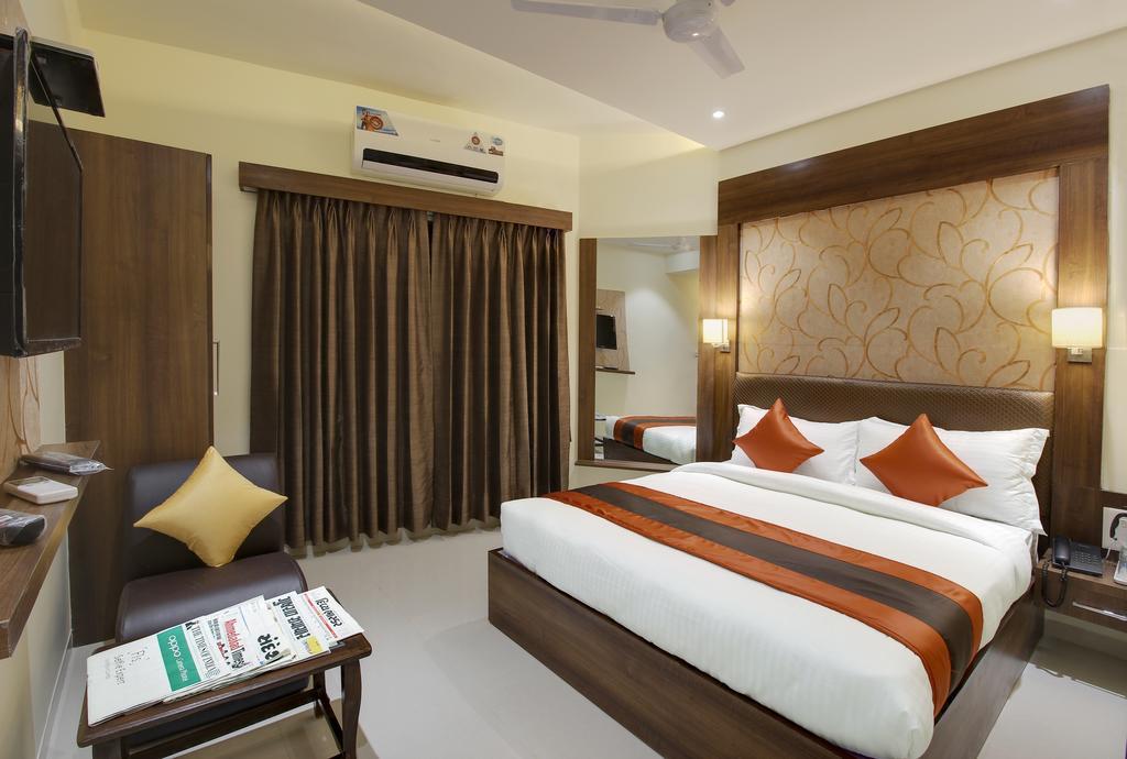 Collection O 39594 Heritage Paldi Rd Hotel 3*