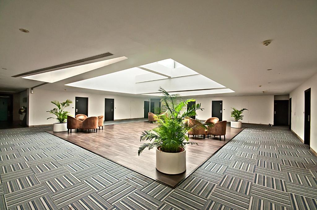 Hotel The Grand Bhagwati Ahmedabad