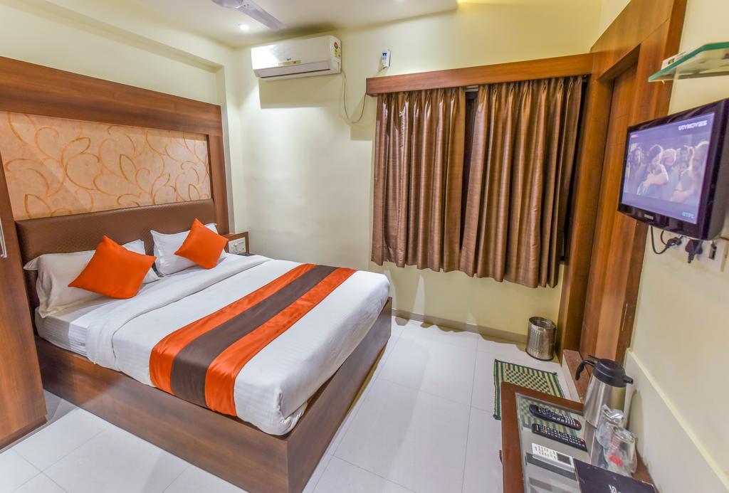 Hotel Collection O 39594 Heritage Paldi Rd 3*