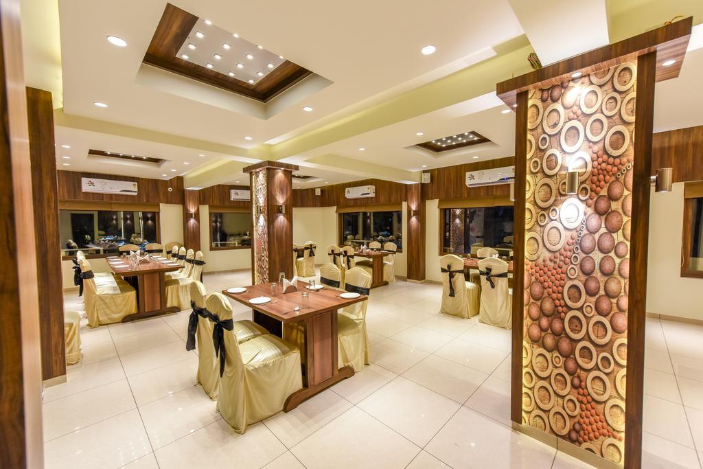 Hotel Collection O 39594 Heritage Paldi Rd Ahmedabad