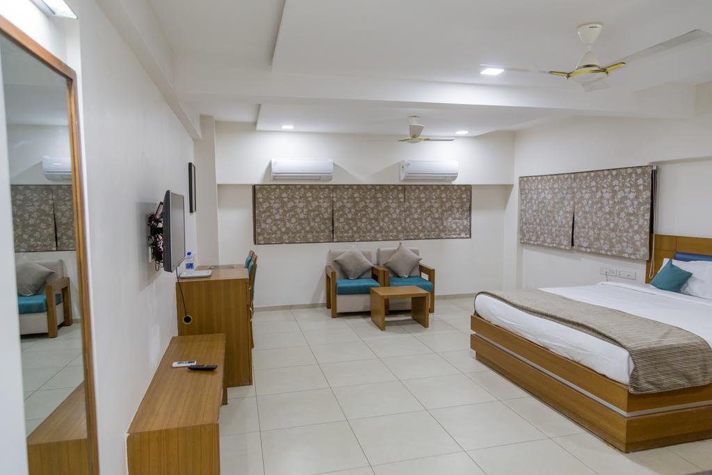 Hotel Sg Road