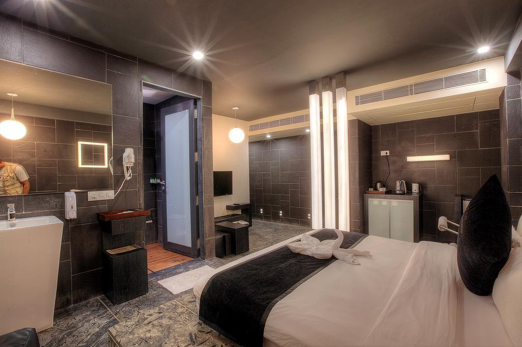 El Dorado Hotel 4*
