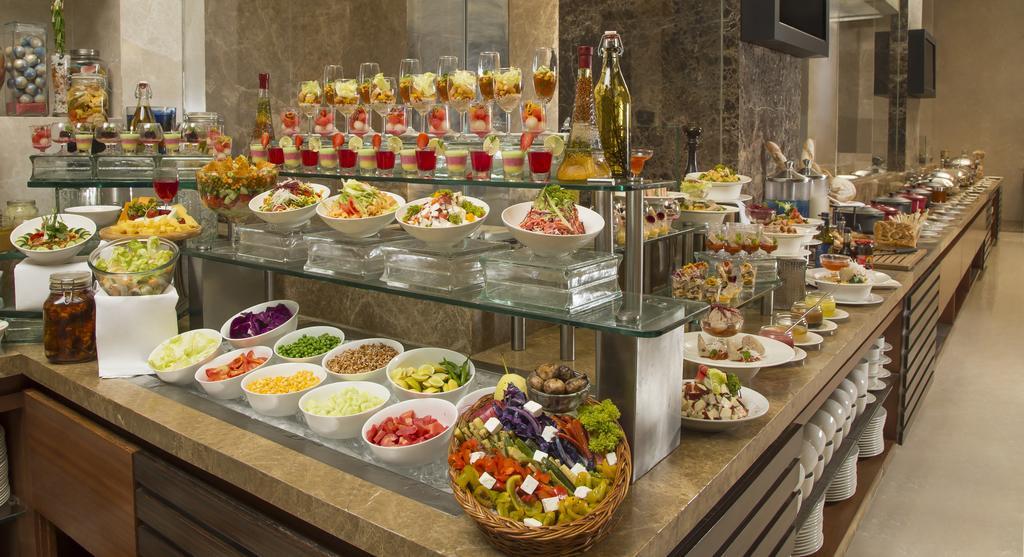 Radisson Blu Hotel Ahmedabad