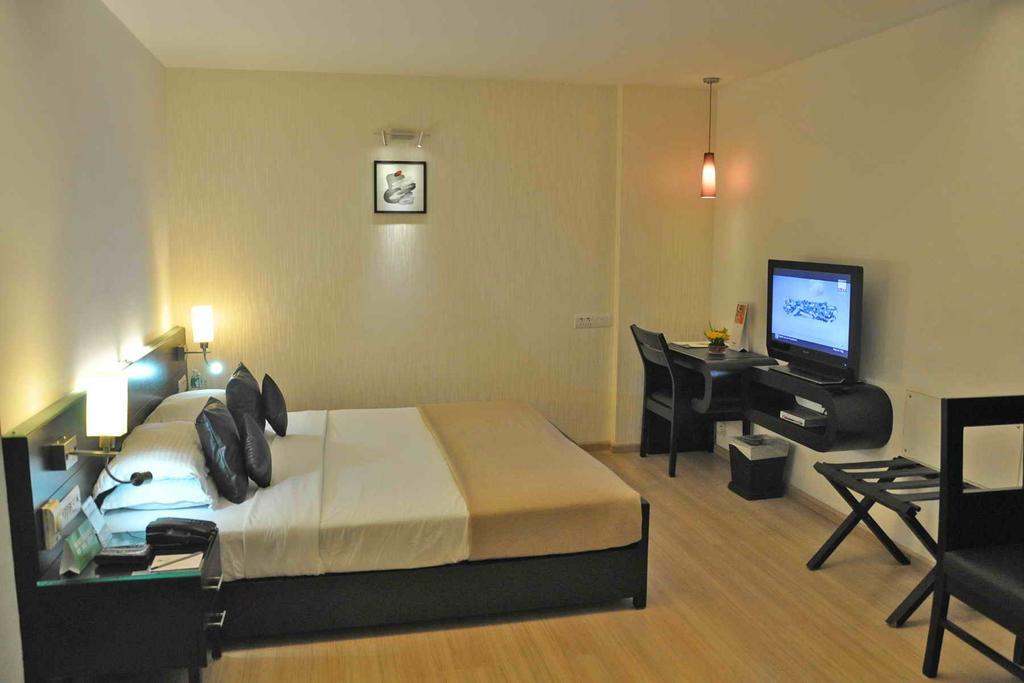 Hotel Comfort Sunset Ahmedabad
