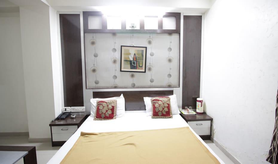 Hotel Hotel Om Palace Ahmedabad