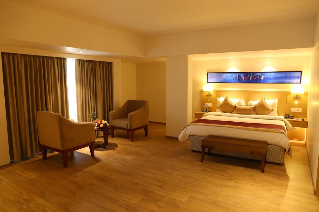 Sarovar Portico Rivera Hotel