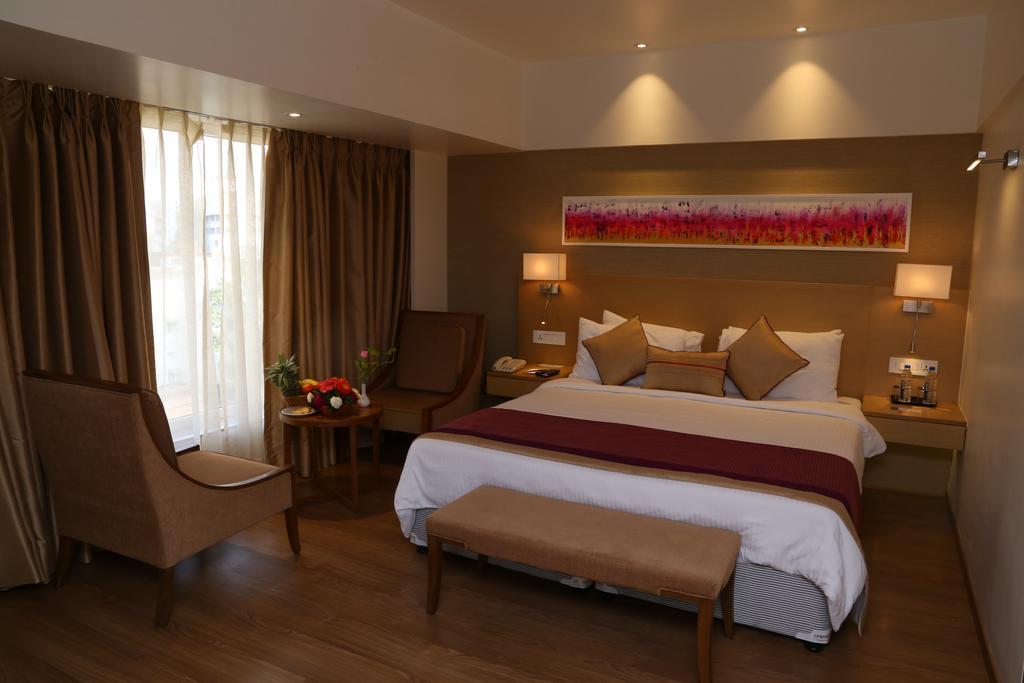 Sarovar Portico Rivera 4* Ahmedabad