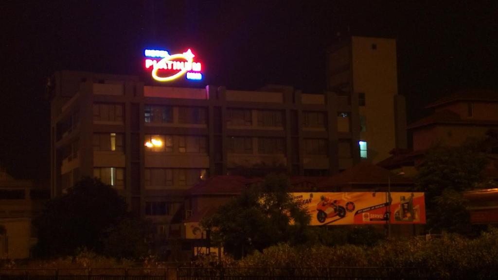 Hotel Platinum 3*