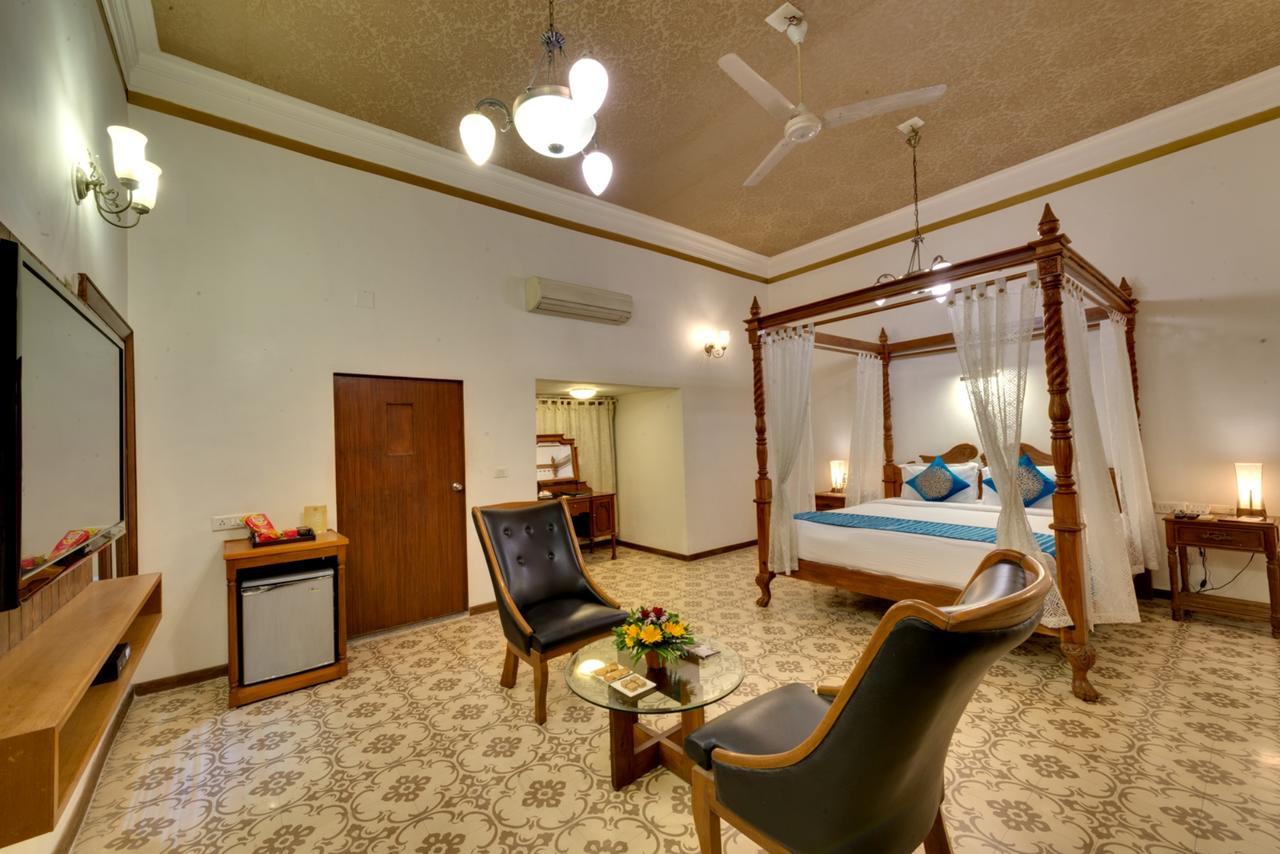 Welcomheritage Mani Mansion Inn 4*