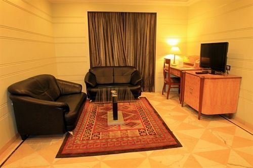 Hotel Sarovar Portico Kalupur Ahmedabad